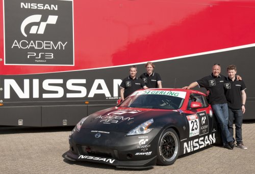 Jongensdroom: Via Playstation3 naar eredivisie van de Nederlandse autosport